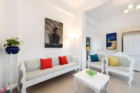 Queen of Santorini - 17