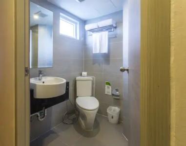 Ibis Styles Bangkok Sukhumvit 50 - 13
