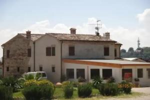 COLLE DEI FALCHI B&B, Fermo