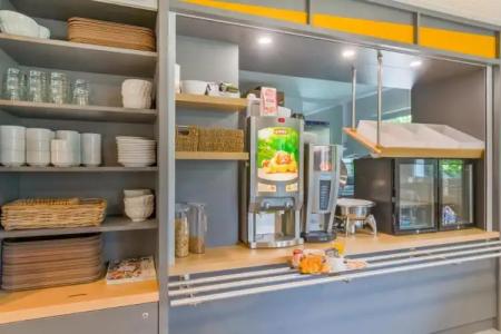 B&B Marseille La Valentine - 9