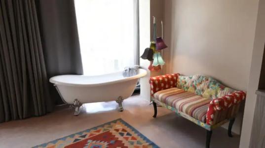 Andronis Athens - 1