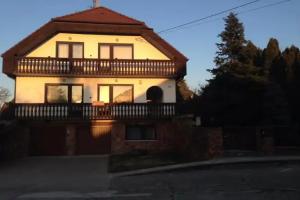 Ilona Panzió Guest house, Balatonlelle