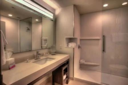 Courtyard by Marriott Pigeon Forge - 50