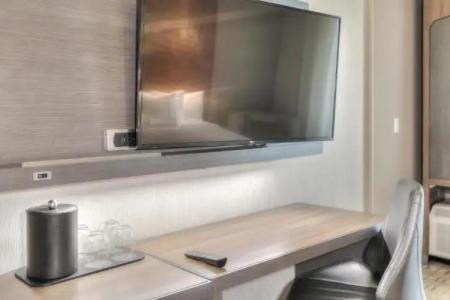 Courtyard by Marriott Pigeon Forge - 126