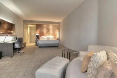 Courtyard by Marriott Pigeon Forge - 74