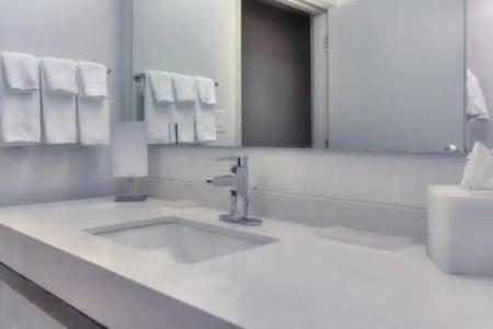 Courtyard by Marriott Pigeon Forge - 99