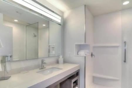 Courtyard by Marriott Pigeon Forge - 98