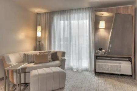 Courtyard by Marriott Pigeon Forge - 51