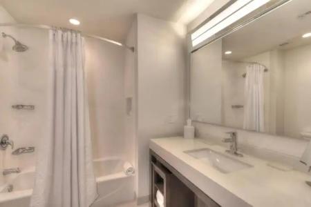 Courtyard by Marriott Pigeon Forge - 124