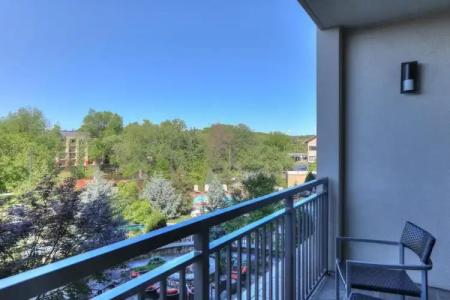 Courtyard by Marriott Pigeon Forge - 151