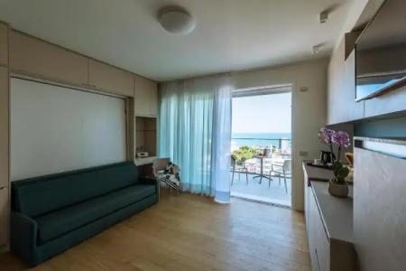 Hesperia & Residence - 55