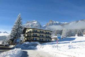 Dolomites Wellness Hotel Savoy, La Villa