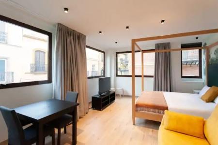 Welldone Sierpes Boutique - 95