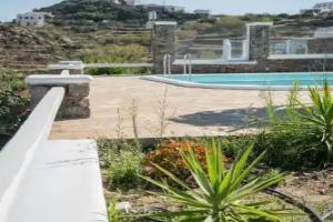 Villa Thalia, Ornos