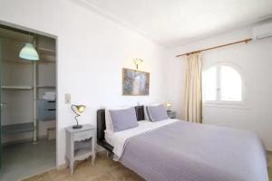 3 Paros *All Season* Villas, Parikia