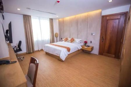 Orussey One & Apartment - 125