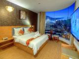 Deluxe Double room with city view