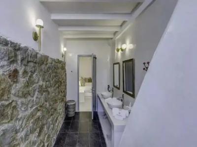 Desiterra Resort - 201