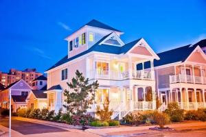 The Lucky Beach House, The Most Popular Beach House in Atlantic City! WOW!, Atlantic