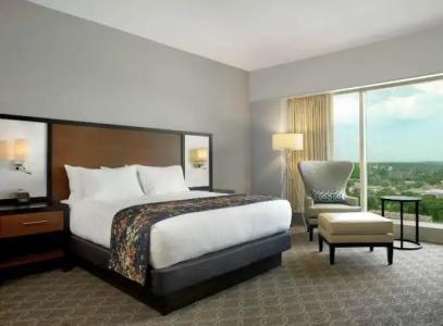 DoubleTree by Hilton Cedar Rapids Convention Complex - 27