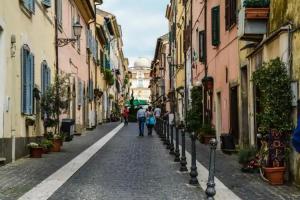 Guest House «Atlantis Inn Castelgandolfo», Castel Gandolfo