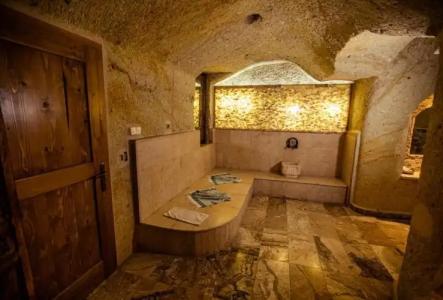 Oread Cave Suites - 161