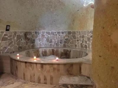 Oread Cave Suites - 124