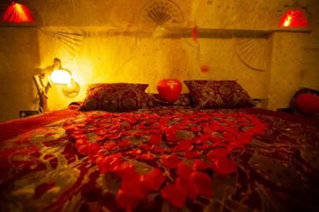 Oread Cave Suites - 317