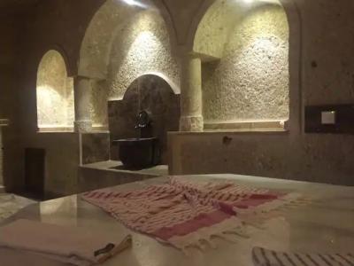 Oread Cave Suites - 230