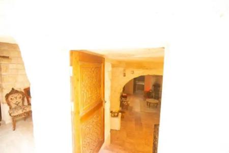 Oread Cave Suites - 201