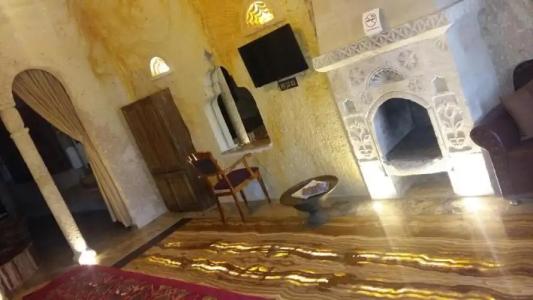 Oread Cave Suites - 319