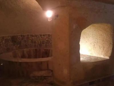 Oread Cave Suites - 123