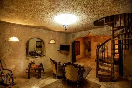Oread Cave Suites - 271