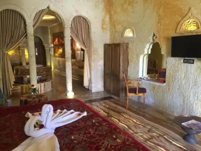 Oread Cave Suites - 282