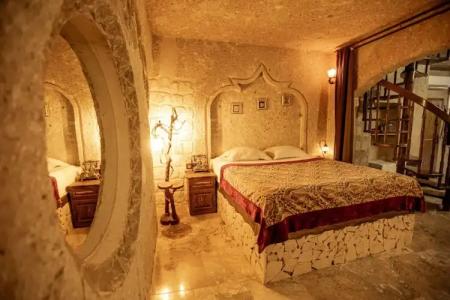 Oread Cave Suites - 249