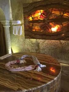 Oread Cave Suites - 381