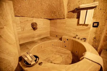 Oread Cave Suites - 113