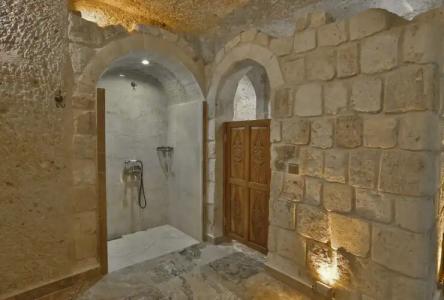 Oread Cave Suites - 238