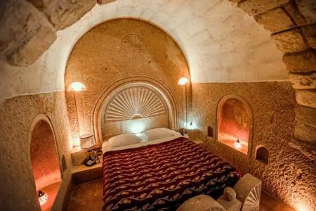 Oread Cave Suites - 205