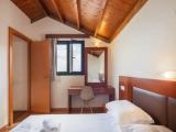 1 Bedroom Apartment with mountain view