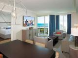 2 Bedrooms Quadruple Suite oceanfront