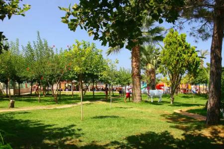 Eri Beach & Village - 16