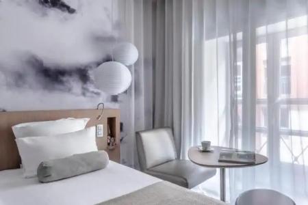 Le Grand Balcon - 23