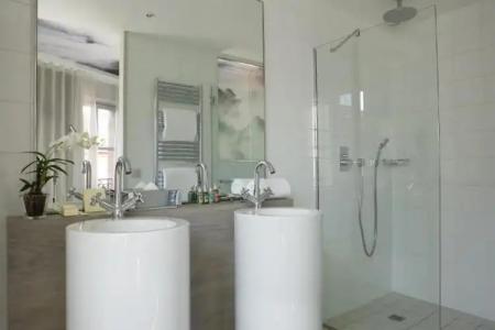 Le Grand Balcon - 54