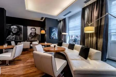 Le Grand Balcon - 14