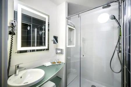 Hôtel Saphir Lyon - 32