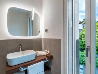 Grand Majestic - 120