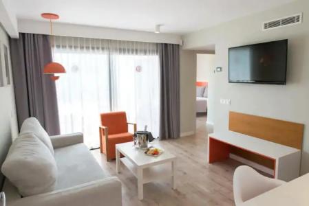 Vanilla Garden Boutique - Adults Only - 41