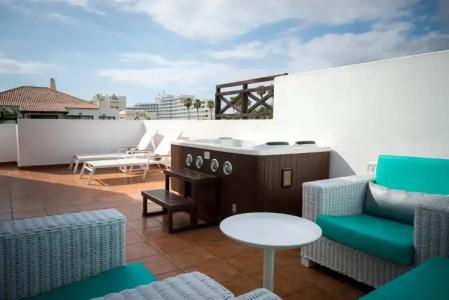 Vanilla Garden Boutique - Adults Only - 43