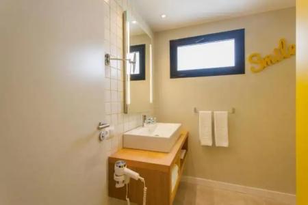 Vanilla Garden Boutique - Adults Only - 53